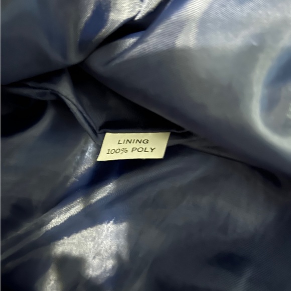 Vera Bradley Navy Blue Paisley Print
Quilted Jacket size medium - Picture 5 of 9